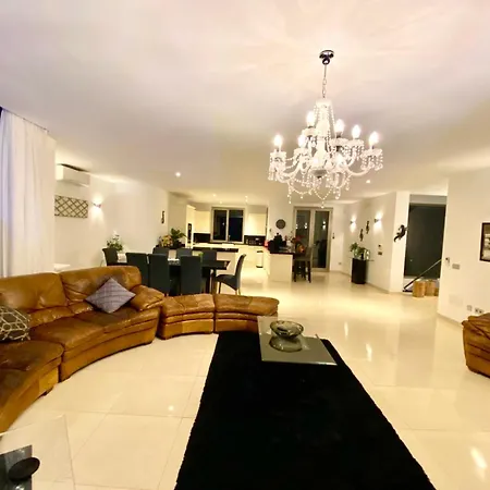 Insignia Lanzarote * Tías