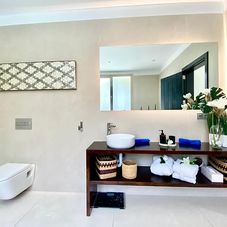 Villa Insignia Lanzarote *