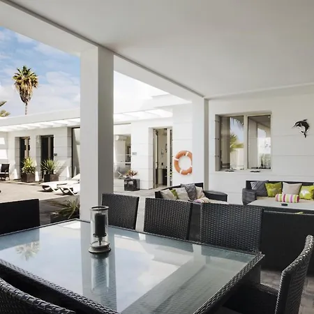 Villa Insignia Lanzarote *